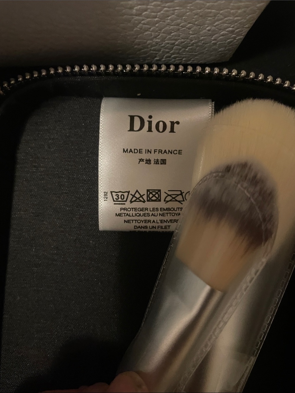 Dior Black & Silver Brush Set with Cream Bristles - Picture 4 of 17